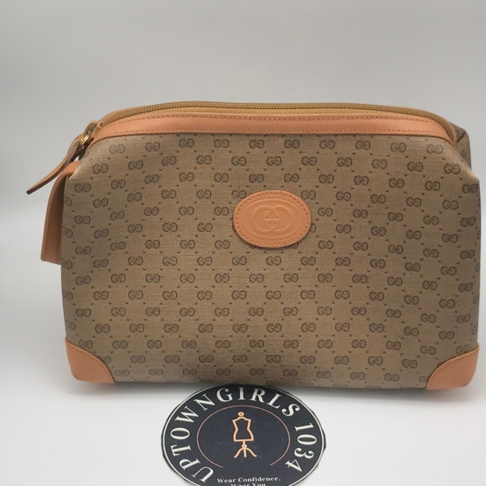Gucci Brown Leather GG Unisex Toiletry Bag